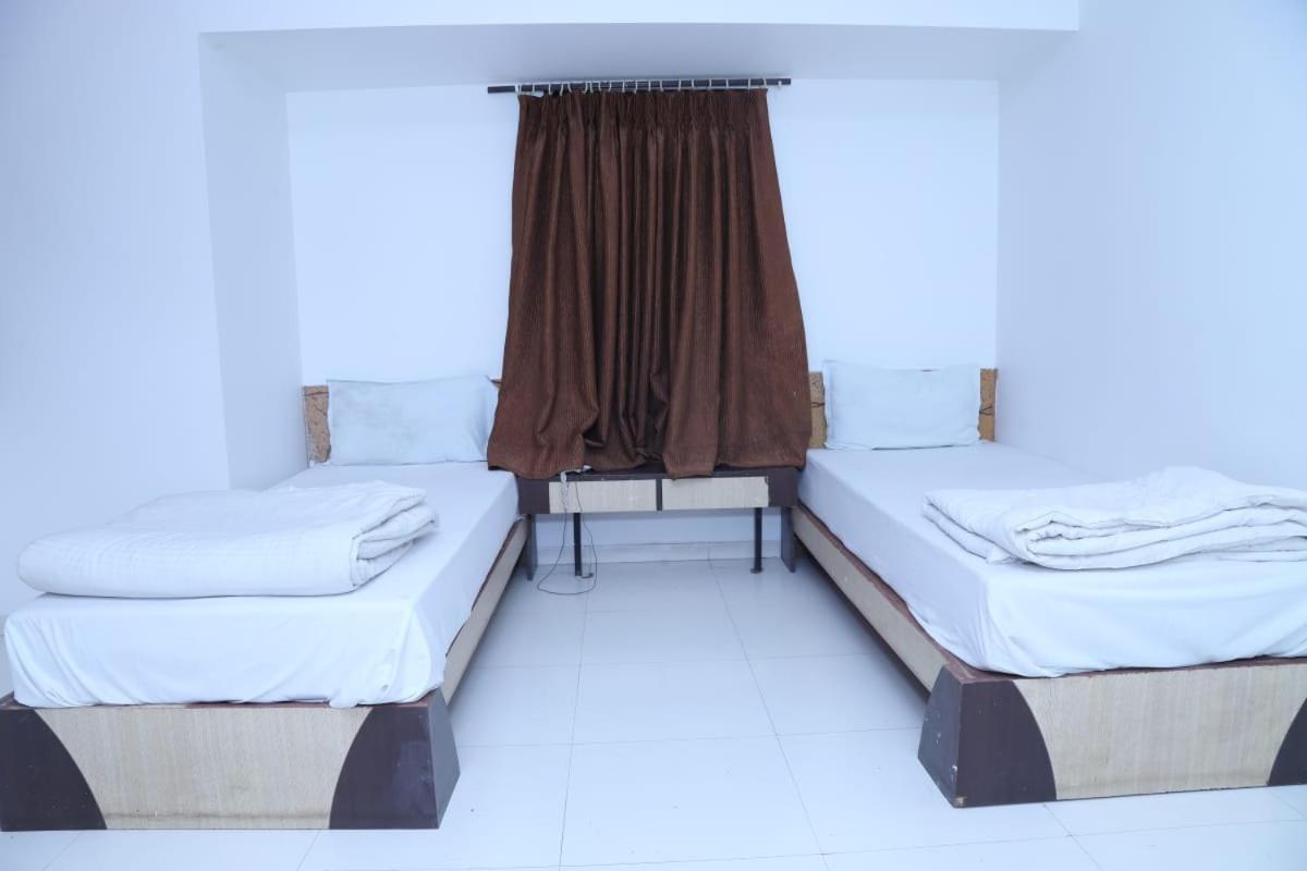 Hotel Kewal Inn Jalgaon Exterior photo