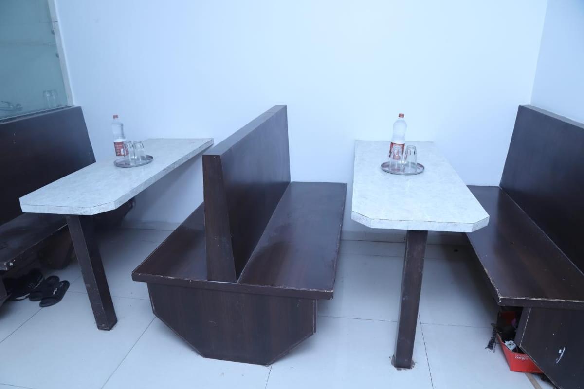Hotel Kewal Inn Jalgaon Exterior photo